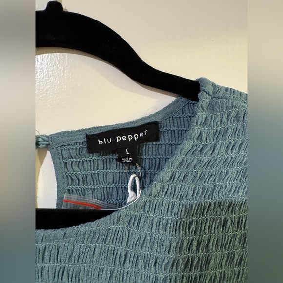 Blue/green flutter sleeve midi dress with ruched bodice size large - Picture 2 of 7